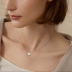 Lume Pear Necklace